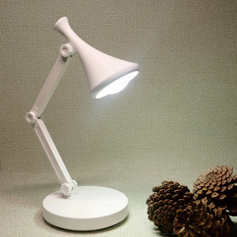 Lampara Led Recargable de Escritorio